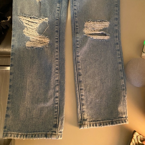 PacSun Ripped Mom Jeans - Picture 2 of 3